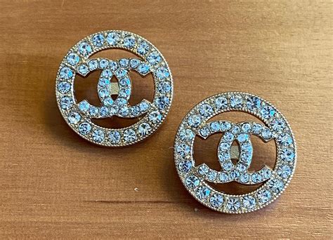 vintage chanel buttons wholesale